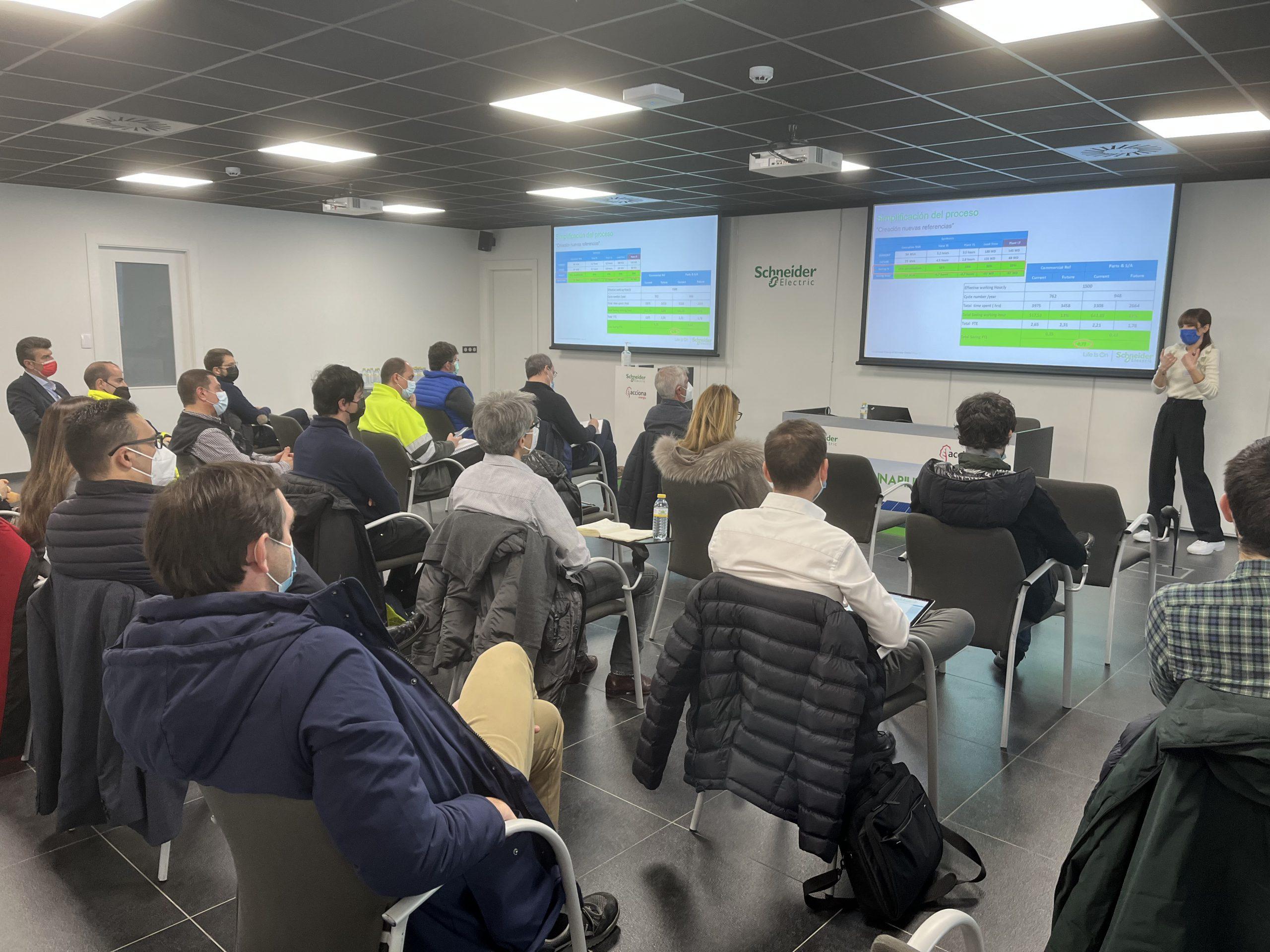 Imagen de la noticia La Mesa de Excelencia Operacional se reúne en Schneider Electric