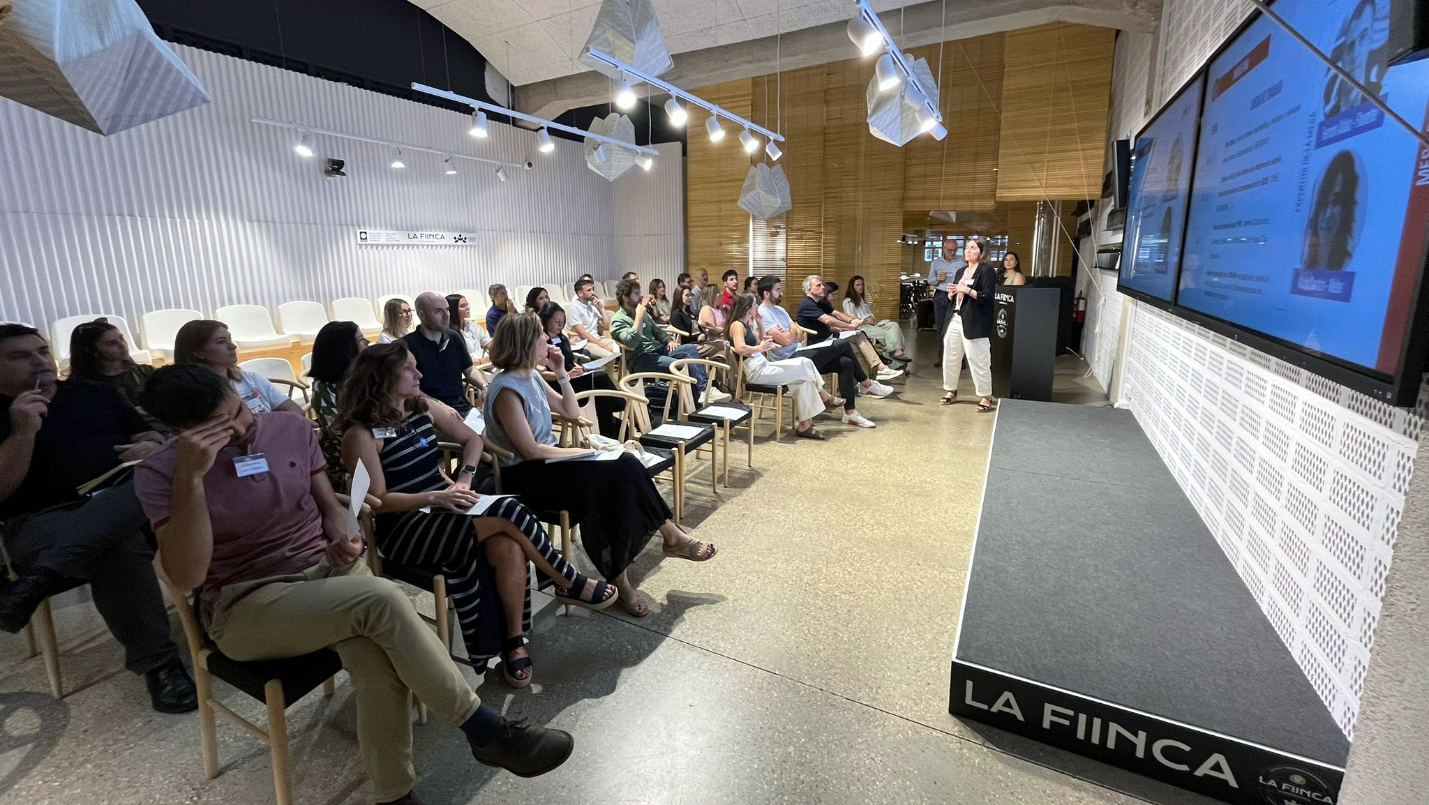 Imagen de la noticia Marketing basado en Intent Data para convertir leads en clientes